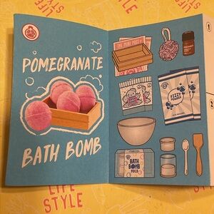 ⚜️Mini Verse Spa Series 1 Pomegranate Bath Bomb!